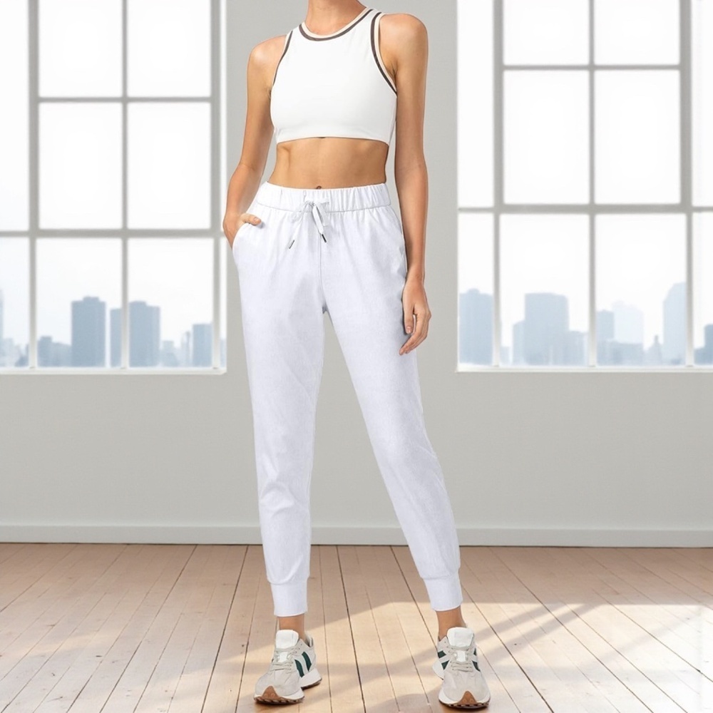 NWOT White High Rise Joggers Women's XL Athletic Lounge Pants